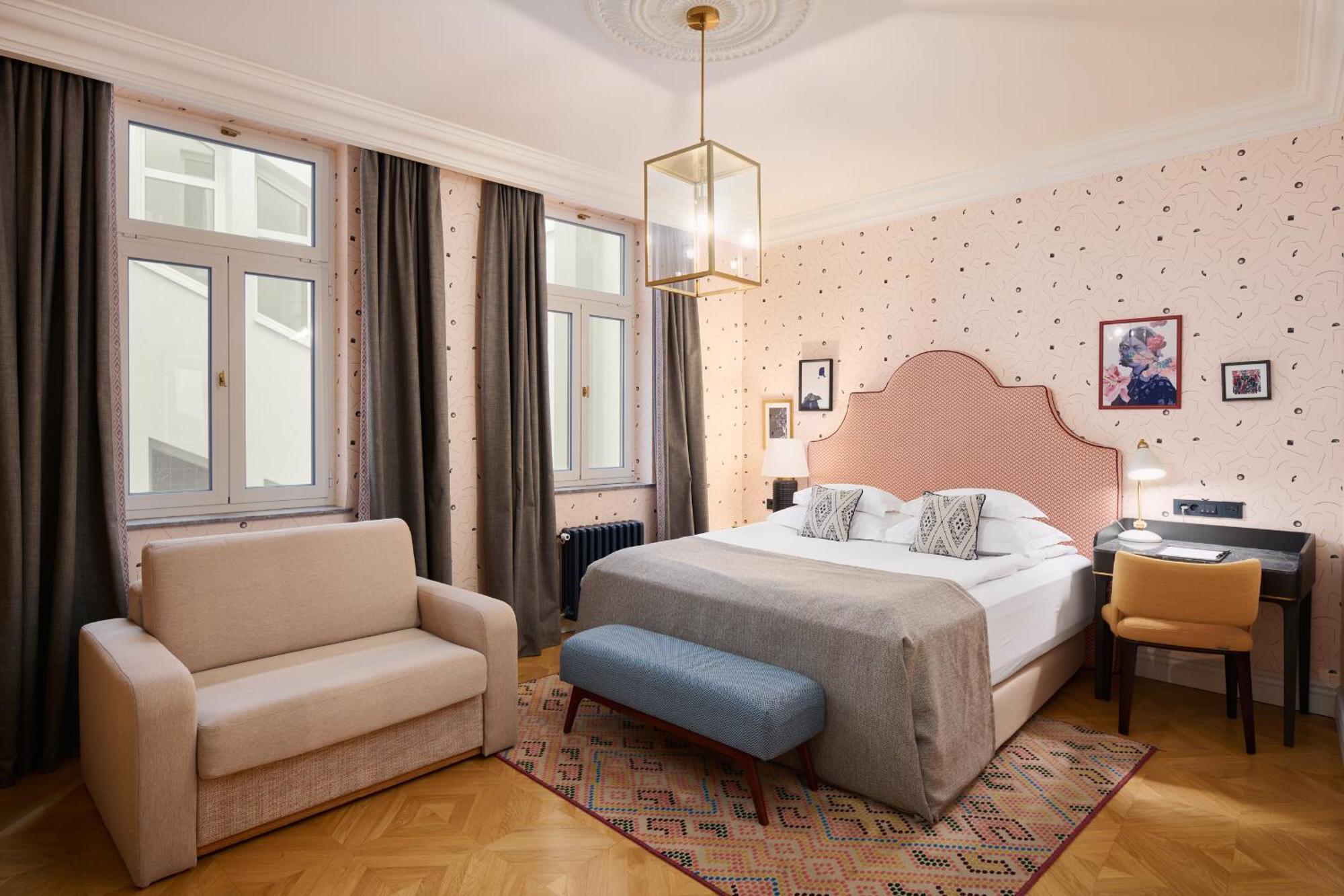 Hotel Capital 4*