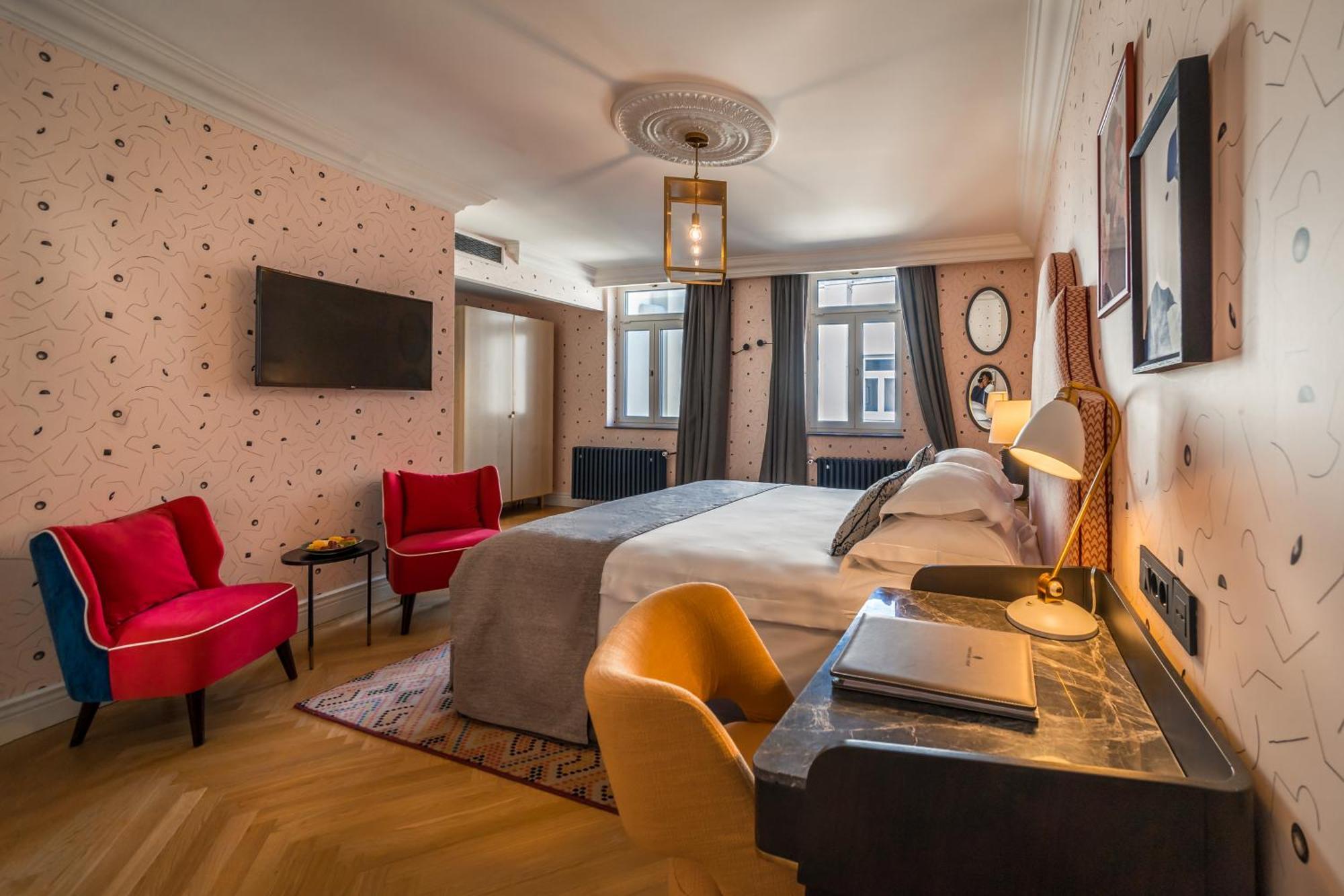 Capital Hotel